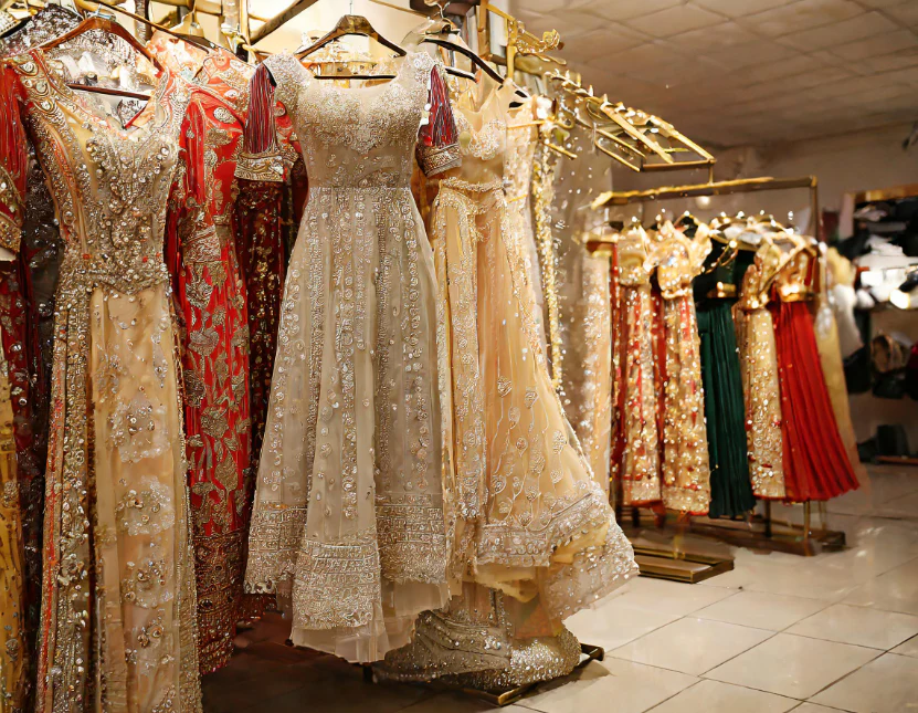 Top_10_Indian_Clothing_Stores_for_Women_in_London